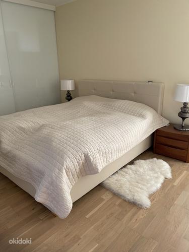 Двуспальная кровать 180х200 + матрас + Софа (фото #1)