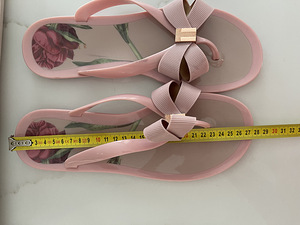 Uued plätud (40s) + kott TED BAKER (komplekt) (7 foto / 10)