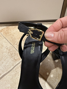 Michael Kors nahast sandaalid, mustad, suurus 40,5 (2 foto / 7)