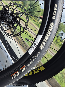 Jooksu komplekt 27,5" Boost 11 speed (2 foto / 5)