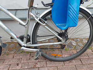 Schwinn Voyageur GS naiste hübriidratas + lastetool (6 foto / 9)