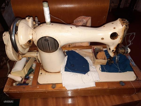 Швейную машинку (фото #2)