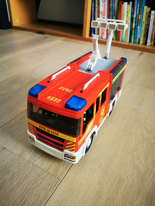Playmobil tuletõje- ja politseiauto paadiga