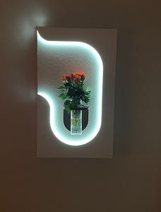 Dekoratiivne LED-seinapaneel vaasiga — kui ka sein tahab o (5 foto / 7)