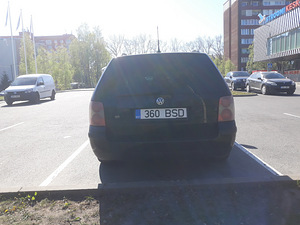 VW Passat Variant 1.9 96kw (4 foto / 9)
