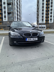 BMW 520i (3 foto / 8)