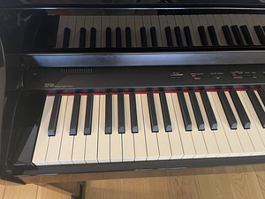 Roland HP508 Digital piano (5 foto / 5)