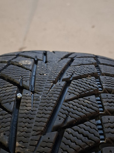 205/55/R16 Hankook I*Cept IZ2 talverehvid lamellrehvid (4 foto / 8)