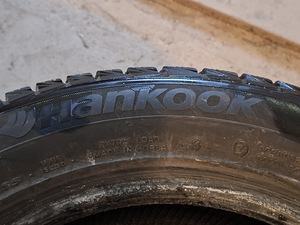 205/55/R16 Hankook I*Cept IZ2 talverehvid lamellrehvid (5 foto / 8)