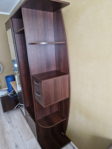 Продам прихожую (4 фото из 4)