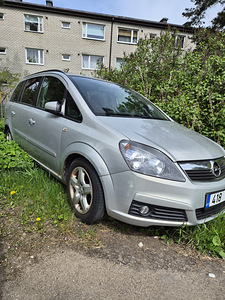 OPEL ZAFIRA 1.9 diisel 2007 74kW (2 foto / 4)