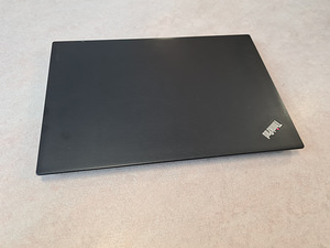 Thinkpad T470s i5-7300u/8gb/256gbnvme/14,0 Fullhd IPS (2 foto / 2)