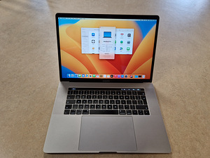 2017 MacBook PRO 15.4" Space Gray 16GB 256GB (1 foto / 2)