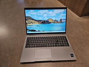 Latitude 5540 i7-1370p 16GB 512GB Geforce mx550 Garantii (1 foto / 2)