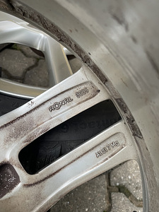 M: Audi 18” оригинальные диски Continental M+S (9 фото из 10)