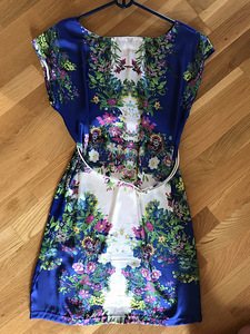 Zara suvekleit,S( postiautomaat hinnas) (1 foto / 3)