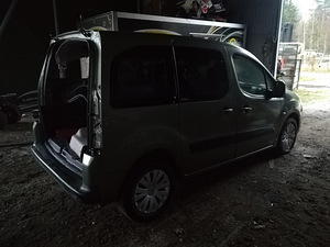 Citroen Berlingo 1.6HDi 66kW varuosadeks (2 foto / 4)