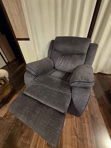Müüa uueväärne recliner-tugitool / 2tk (1 foto / 5)