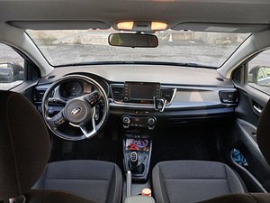 Kia rio 2018 (3 фото из 5)