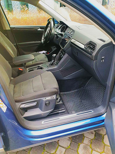 Volkswagen Tiguan Allspace (9 foto / 15)