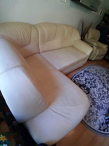 Nahast diivanvoodi ja tugitool (1 foto / 5)