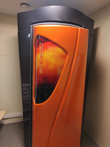 Vertikaalne solaarium SunVision V 250 XXL (1 foto / 5)