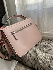 Guess naiste käekott, crossbody (2 foto / 7)