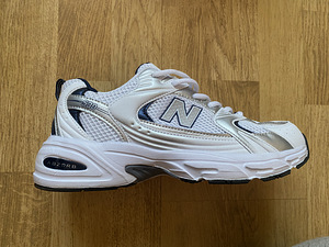 New balance 530 (1 foto / 5)