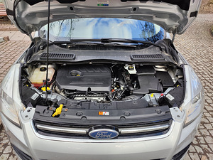 Ford Kuga 2016a. 2.0 bensiin (4 foto / 8)