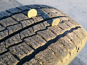 Rehvid Hankook 215/65 R16C 4tk (3 foto / 3)