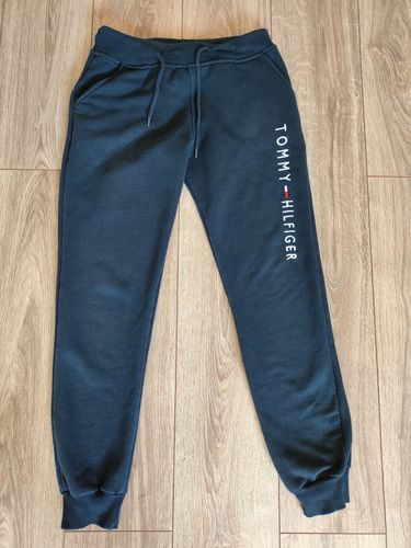 Tommy Hilfiger püksid M