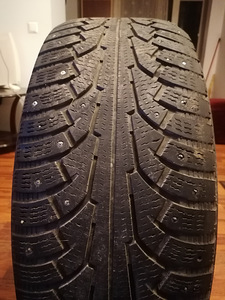 Диски ford 20" + шины Nokian Hakkapeliitta 275/55/20 (3 фото из 5)