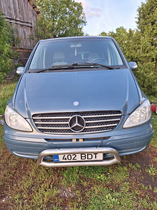 Mercedes Benz Viano (7 foto / 11)
