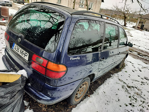 VOLKSWAGEN SHARAN (6 фото из 8)
