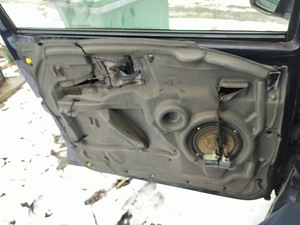 VOLKSWAGEN SHARAN (8 фото из 8)