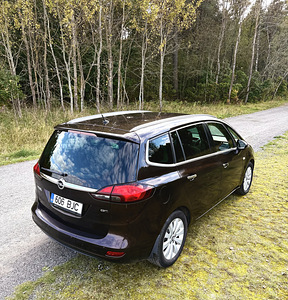 Opel Zafira Tourer 2013 2.0 diisel, manuaal (4 foto / 14)