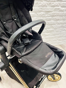 Vanker Cybex Priam by Jeremy Scott - Wings koos lisadega (5 foto / 10)