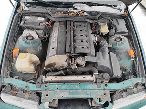 BMW e36 2.0 110kw manuaal winterbeater (5 foto / 6)