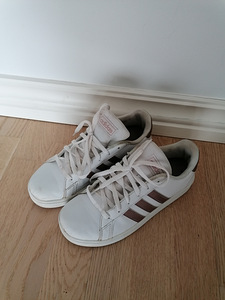 Adidas tossud 35.5 (3 foto / 3)