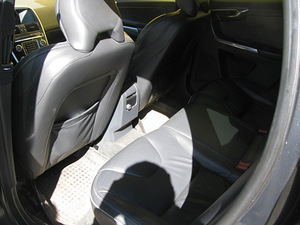 Продается VOLVO XC60 RDISAIN (7 фото из 9)