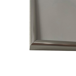 Uued plastikust pildiraamid (2 foto / 7)