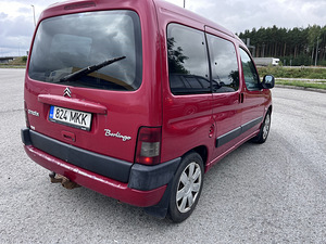 П: Citroen Berlingo (5 фото из 14)