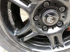 Mazda 195/65/15 (5 фото из 6)