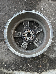 112/5 Alumiiniumist Audi ratas AlessiO (2 foto / 5)