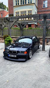 BMW 328i 2.8 142kw E36 (4 foto / 4)