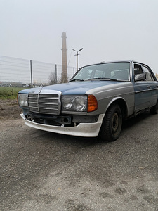 Mercedes-Benz 200D 3.0D R5 W123 (3 foto / 6)