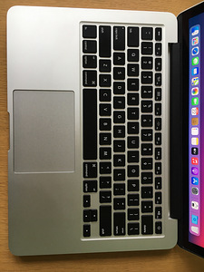 MacBook Pro Retina 13 (Mid 2014 3GHz i7 16GB RAM 1TB SSD) (4 foto / 9)