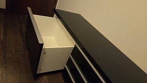 Stiilne ja praktiline IKEA TV-alus. müüdud (2 foto / 6)
