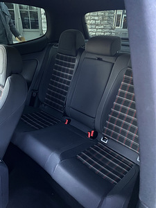 VW Golf 5 GTI 2.0 147kw (10 foto / 11)