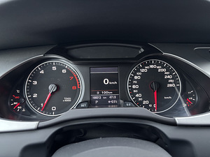 Audi A4 allroad 2.0 155kW (14 foto / 15)